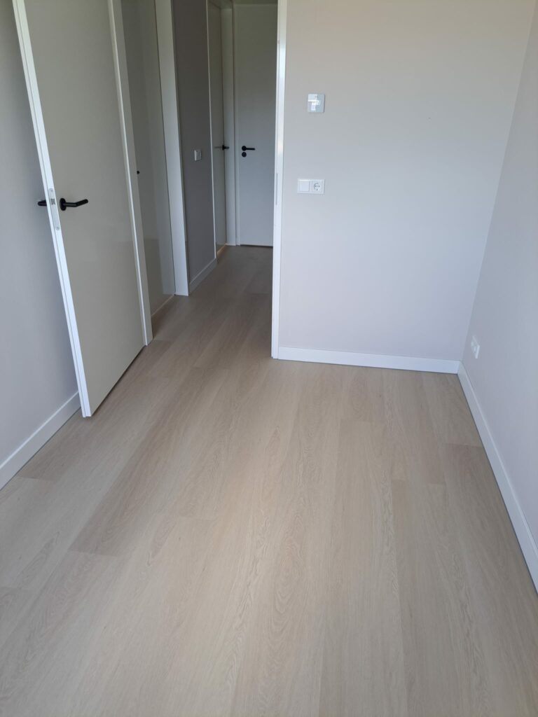 Visgraat pvc Estino spigato beige
